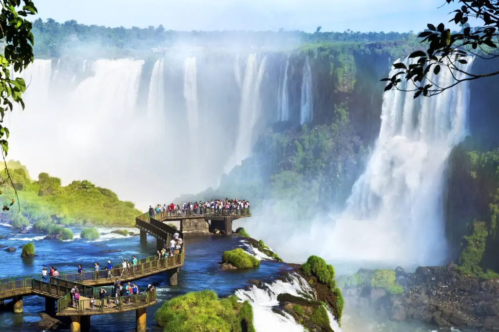 maykeloenning-waterfall-6356466_1920