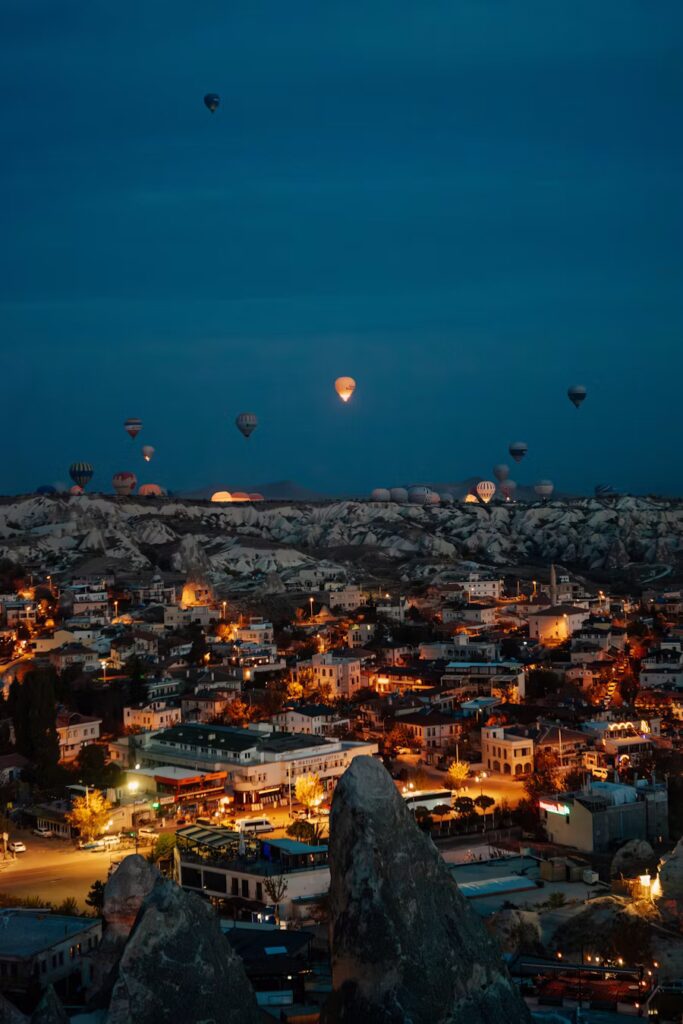 photo-1732951341782-13287833cfea