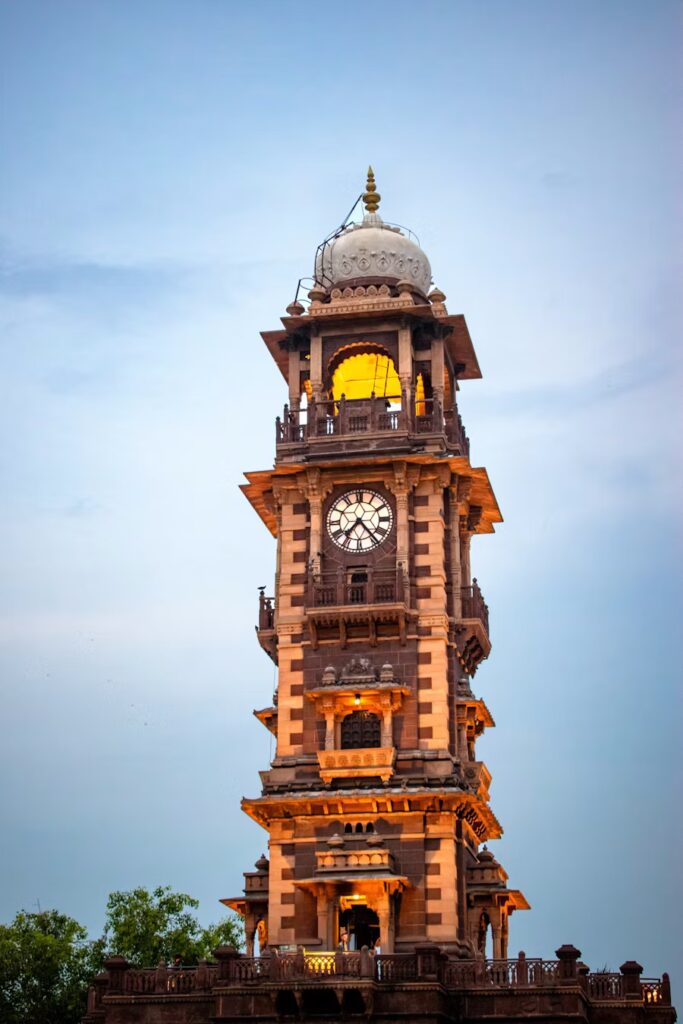 photo-1721973733816-1791a072295a